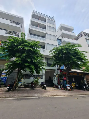 Bán CHDV Hẻm 81/21 Nguyễn Cửu Vân – Giá 43 tỷ