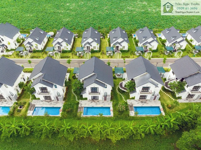 Lô biệt thự Vườn Vua Resort hàng VIP