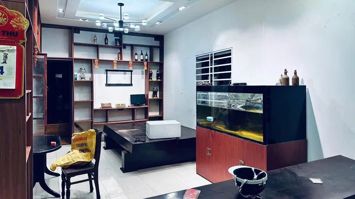 Cho thuê nhà 3 tầng MT Phạm Quang Ảnh - Sơn Trà