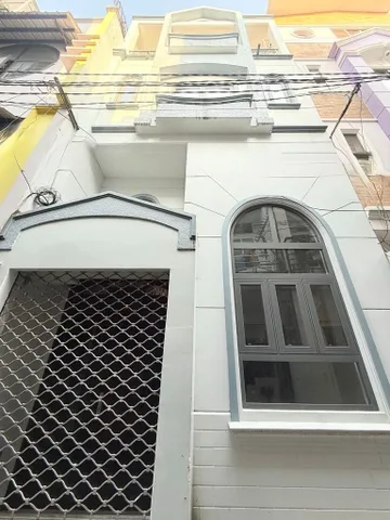 Nhà hồ biểu chánh, sổ hồng riêng, 4 tầng, hẽm xe hơi