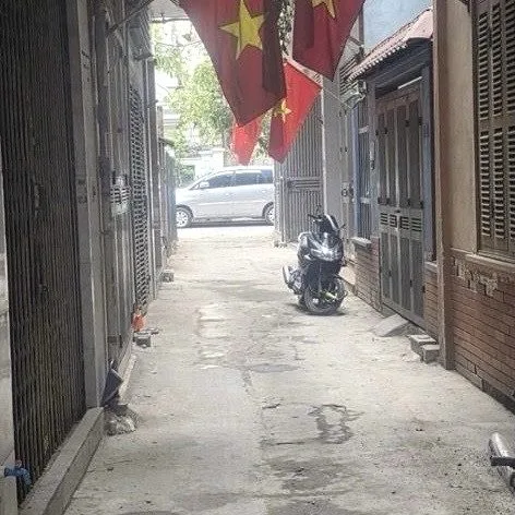 10m ra oto, Bán Đất Cầu Diễn sổ 60m, gần mặt phố, 11 tỷ hơn.