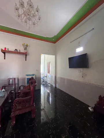 Nhà mặt tiền Lê Duẩn