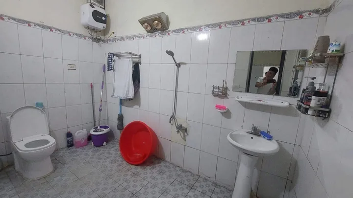 💰 2,3 TỶ – NHÀ QUỲNH CƯ, HÙNG VƯƠNG – 136M² CÓ SÂN RỘNG HIẾM