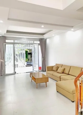 CHỈ 5 TỶ - NHÀ ĐẸP HUỲNH TẤN PHÁT, 48M², 2 TẦNG, SHR