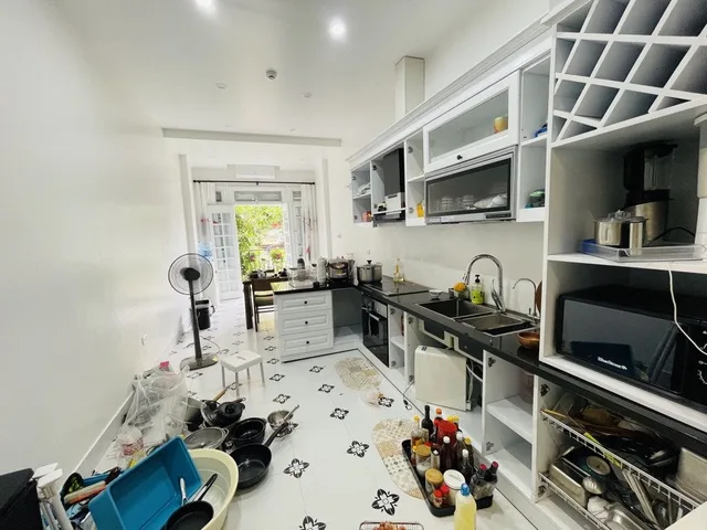 Bán nhà Xã Đàn – Đống Đa 37m² 5 tầng Thang máy Kinh doanh tốt Gần hồ 11,7 tỷ