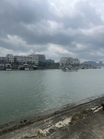 BÁN LÔ ĐẤT CẢNG TÀU TUẦN CHÂU,HẠ LONG