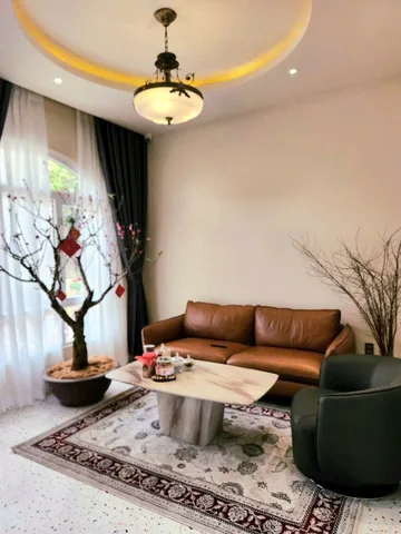 Bán nhà mới và đẹp khu dân cư trung tâm gần trường Đại Học Đà Lạt