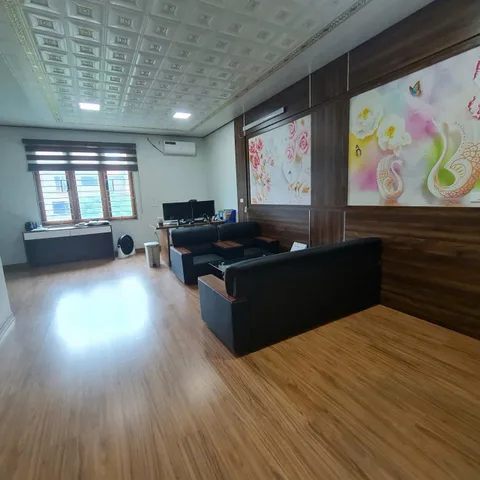 Bán nhà 4 tầng khu đại dương đại phúc dãy VM1 mặt đường thanh niên. Diện tích 120m mặt tiền 6m hướng đông bắc. Phường võ cường tỉnh bắc ninh