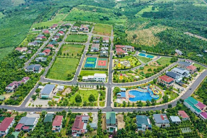 chính chủ cần bán 200m2 đất ngay trung tâm thành phố bảo lộc