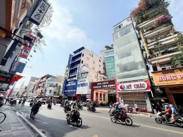 SIÊU PHẨM 6 TẦNG THANG MÁY- BÁN NHÀ 6 TẦNG MẶT TIỀN HAI BÀ TRƯNG, QUẬN 3- VIEW TRỰC DIỆN CHỢ TÂN ĐỊNH  HIẾM- NGANG LỚN 5,4M*10M- 0938676685 GIANG GIANG