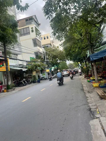 Bán nhà 158.3m² có sẵn 147m² thổ cư ngang 7.9m giá 28.5 tỷ tại Đường số 79