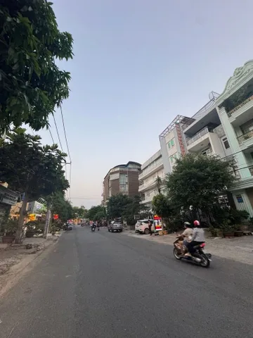 Bán nhà 4 Tầng MT Số 6 Bình Tân