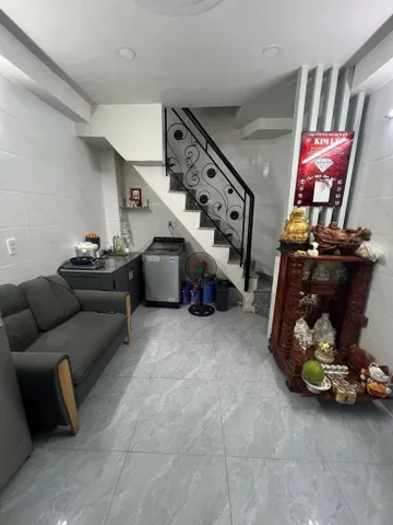 Nhà mới đẹp 3 tầng hẻm VIP Trần Xuân Soạn Quận 7, chỉ 1 căn nhà ra hẻm ô tô thông, SHR, Chỉ 2,1 Tỷ