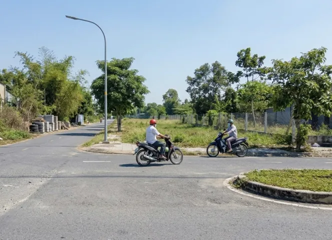 ĐẤT NỀN XÃ PHÚ HOÀ ĐÔNG, CỦ CHI MẶT TIỀN ĐƯỜNG 10m SIÊU ĐẸP giá 1 tỷ 5