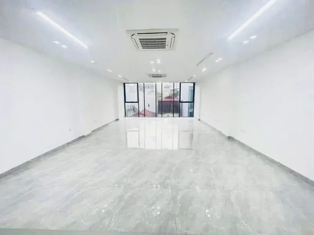 BÁN TÒA NHÀ VĂN PHÒNG 9 TẦNG TÚ MỠ 126m - MT 8M - TRỤ SỞ ĐẸP, ĐỐI DIỆN BIG C THĂNG LONG