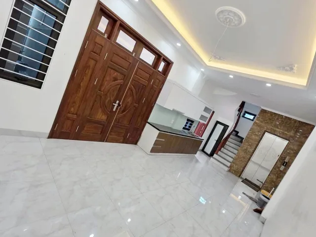 Bán nhà 39m² full thổ cư ngang 10m giá 9.6 tỷ tại Đường An Dương Vương Phường Phú Thượng