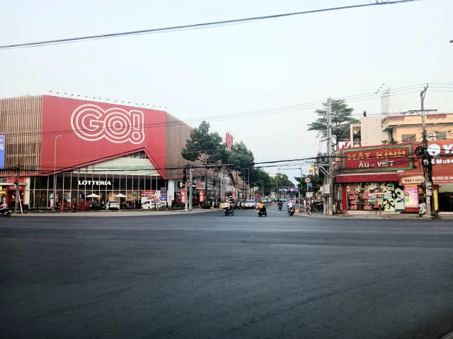 Đất MẶT TIỀN Nguyễn Công Bình. Cách ngã tư QL60 siêu thị GO 50m. P Thới Sơn (P.6, MỸ THO cũ)