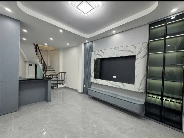 CHƯA ĐẾN 9 TỶ CÓ NGAY NHÀ MỚI FULL NỘI THẤT- PHỐ VIP XÃ ĐÀN- GẦN PHỐ- NGÕ THÔNG- 3 GÁC PHI - 5T-3NGỦ ĐỦ CÔNG NĂNG- 33/32- MT 4M