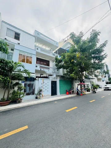 Bán nhà  Đường Số 47  ngay lâm văn bền 6x13m 1 trệt 3 lầu . đường rộng 14m