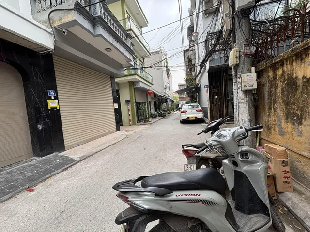nhà đẹp Long Biên, 7 tầng thang máy, ôtô tránh, full nội thất