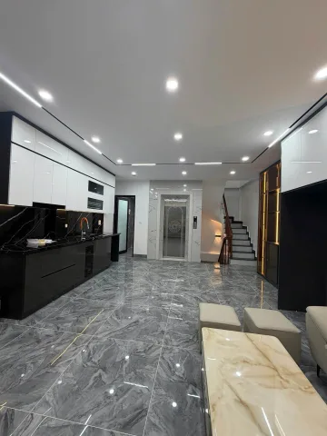 MẶT PHỐ NGÕ GỐC ĐỀ 50M  – Ô TÔ TRÁNH – KINH DOANH ĐỈNH – THANG MÁY – MẶT TIỀN