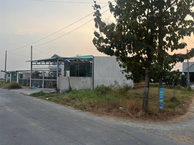 Bán đất 236,9m² full thổ cư ngang 10m giá 2.35 tỷ tại Xã Đức Lập