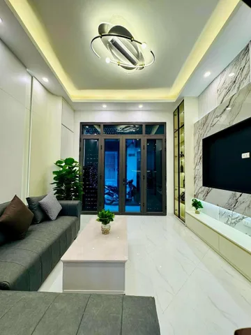 NHÀ MỚI DÂN XÂY 33M X 5T, HOÀNG MAI 8.35 TỶ FULL NỘI THẤT, NGÕ THÔNG OTO TRÁNH