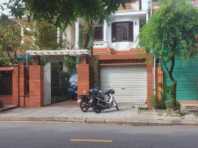 Cho thuê nhà nguyên căn-trung tâm tp Huế