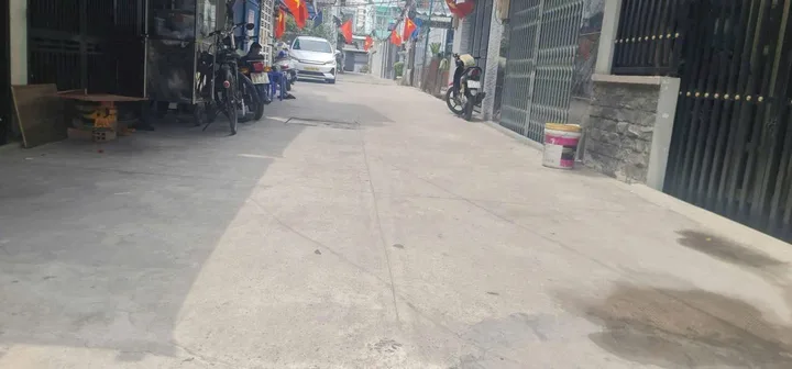BÁN NHÀ HẺM XE HƠI 2 CHIỀU I 1716 HUỲNH TẤN PHÁT  5 TỶ 880 I