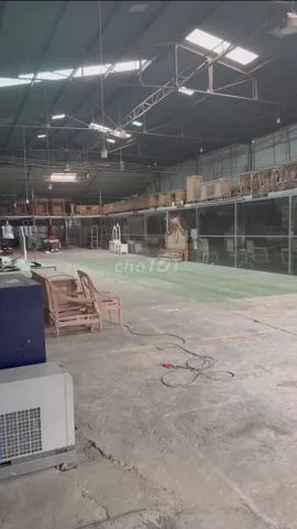 CHÍNH CHỦ CHO THUÊ XƯỞNG 1.000M2 MẶT TIỀN NG THỊ MINH KHAI DĨ AN