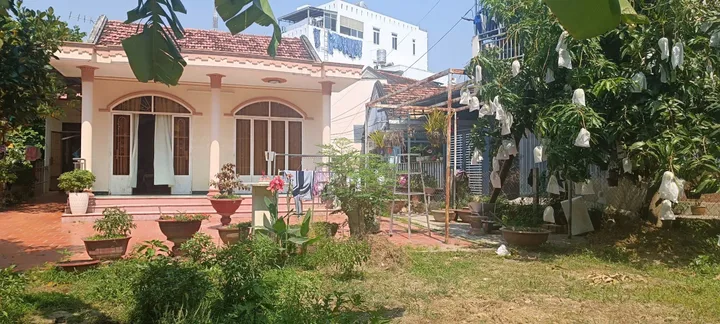 Bán đất 538.5m² có sẵn 200m² thổ cư ngang 16.78m giá 12.9 tỷ tại Phường Tây Nha Trang