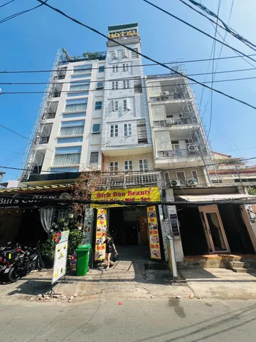 Bán CHDV Dòng Tiền Tốt Mặt tiền 228A Phan Văn Hân – Giá 31 tỷ