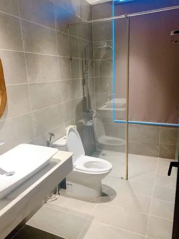 BÁN NHÀ 1 TRỆT 3 LẦU MỚI ĐẸP MẶT TIỀN BÌNH GIÃ , P8, CĂN GÓC 2 MẶT TIỀN