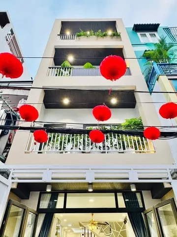 Nhà đang hot nhất Bình Thạnh. Nguyễn Gia Trí, P22, Bình Thạnh . Giá 4ty450tr 75m2 6m Hđ thuê 19tr/th sổ hồng riêng