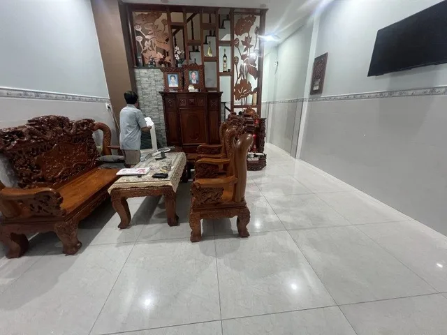 Bán nhà 3 tầng Đường Tam Châu Tam Bình Thủ Đức - 110m2  - Ngang 4.6m - Xe hơi vào nhà - Giá 7.7 Tỷ