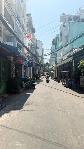 Bán nhà C4 MT Nguyễn Ngọc Lộc Quận 10
