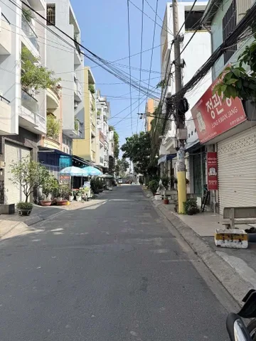 BÁN NHÀ ĐƯỜNG 6M XE TẢI – KHU PHÂN LÔ QUÂN ĐỘI – NGUYỄN VĂN MẠI