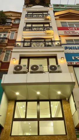BÁN NHÀ MẶT ĐƯỜNG NGUYỄN XIỂN. 8 TẦNG. THANG MÁY. KINH DOANH.