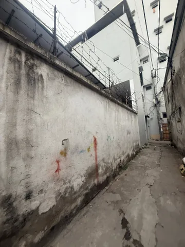 BÁN NHÀ NGÕ 750 ĐƯỜNG KIM GIANG. 260M2 - MT 17M.