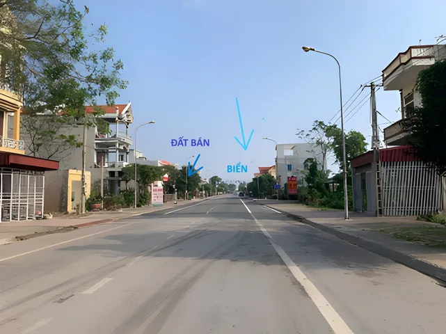 BÁN ĐẤT QUẤT LÂM, NAM ĐỊNH, NGAY MẶT BIỂN, ĐƯỜNG THÔNG RỘNG VỈA HÈ, DỄ DÀNG KD, XÂY KS, NH