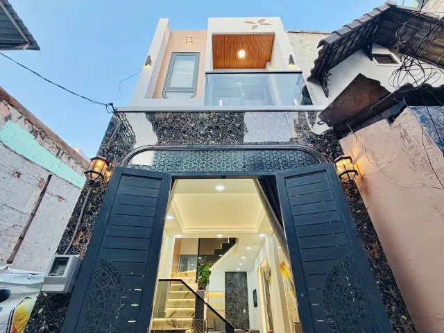 Bán nhà ở ĐS14, GV. Giá chỉ 2,1tỷ cho 46,7m2. Sổ hồng riêng-hoàn công đủ