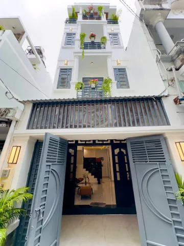 Siêu phẩm nhà đẹp 60m² đường Trương Chinh, P13, Tân Bình. Xây 4tầng, hẻm 5m, giá 2tỷ940. Sổ sẵn