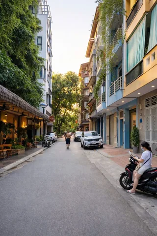 🔥 2 THOÁNG – VỈA HÈ Ô TÔ TRÁNH – KINH DOANH ĐẮC ĐỊA – TRUNG TÂM KĐT VĂN QUÁN.