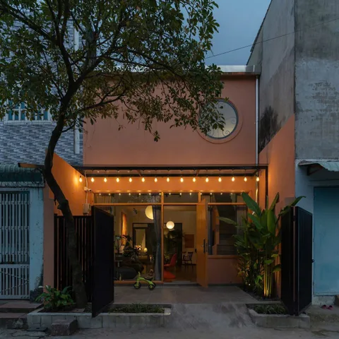 NHÀ KTS thiết kế ĐẸP VÀO Ở NGAY, Hẻm Ô TÔ, 3 PN, 3WC, gần ngã tư Hóc Môn chỉ 5,29 tỷ