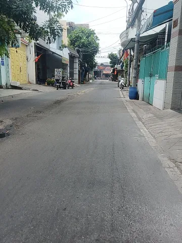 HXH 5 TẦNG XÂY MỚI BTĐ GẦN LÊ VĂN QUỚI-BT