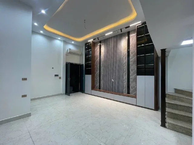 NHÀ MỚI  - OTO ĐỖ CÁCH NHÀ 15M RA ĐƯỜNG 19/5 - Giá 8.x tỷ
