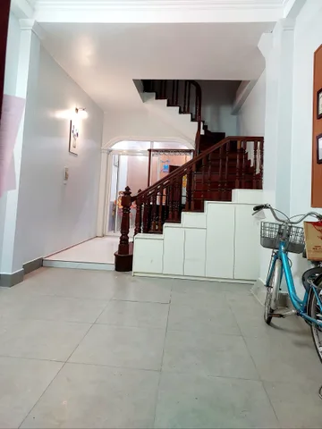 Cho thuê nhà Ngõ 12, Phố Chùa Bộc, Quận Đống Đa, Hà Nội-40mx4T-14tr/1tháng