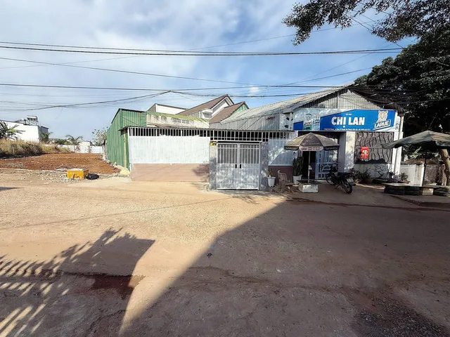 BÁN RẺ LÔ  ĐẤT Hẻm 118 YNUÊ Giad 1 tỷ.850 tr vòn TL