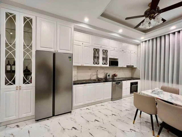 Cho thuê nhà MẶT PHỐ - THANG MÁY Nguyễn Xiển, Thanh Xuân 65M X 8T giá 46 triệu