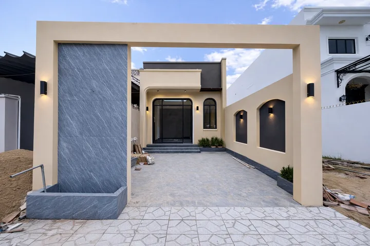 Bán nhà 139.7m² có sẵn 100.8m² thổ cư ngang 5m giá 1.89 tỷ tại Phường Phú Lợi
